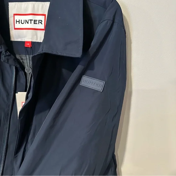 Hunter Men’s Castle Cloak Jacket XL Navy Insulated Lightweight Rain Jacket NWT - Picture 9 of 12